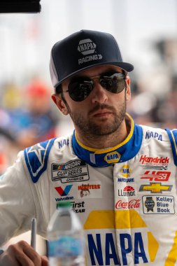 Chase Elliott, Newton, IA, ABD 'de Ethanol ile desteklenen Iowa Corn 350 için elemelerin başlamasını bekliyor.