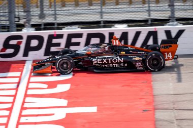 Woodbury, Connecticut 'tan SANTINO FERRUCCI (14) Newton, IA' daki Iowa Speedway 'de Hy-Vee Homefront 250 uygulaması.