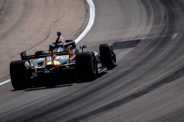 Monterey, Meksika 'dan PATO OWARD (5) Newton, IA' daki Iowa Speedway 'de Hy-Vee Homefront 250 için pratik yapmaktadır..