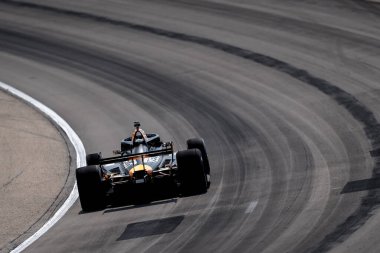 Monterey, Meksika 'dan PATO OWARD (5) Newton, IA' daki Iowa Speedway 'de Hy-Vee Homefront 250 için pratik yapmaktadır..