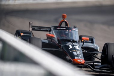 Woodbury, Connecticut 'tan SANTINO FERRUCCI (14) Newton, IA' daki Iowa Speedway 'de Hy-Vee Homefront 250 uygulaması.