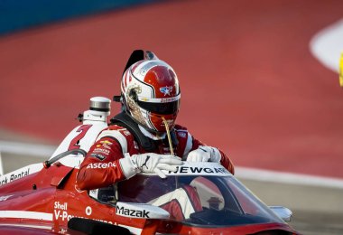 NTT INDYCAR SERIES sürücüsü, Nashville, Tennessee 'den JOSEF NEWGARDEN (2), Newton, IA' daki Iowa Speedway 'de Hy-Vee Homefront 250 ile üçüncü sırada yer alıyor..