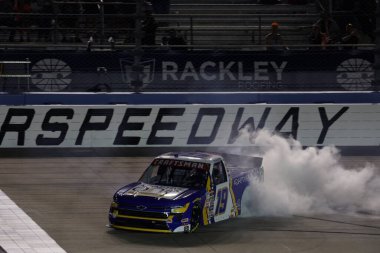 Christian Eckes Lübnan, TN, ABD 'de Rackley Çatısı 200' ü kazandı.