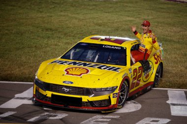 Joey Logano Lübnan, TN, ABD 'de Ally 400' ü kazandı