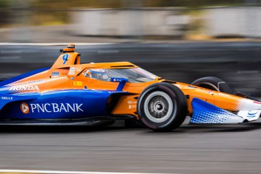 Auckland, Yeni Zelanda 'dan SCOTT DIXON (9) (NZL) Portland' daki Portland Uluslararası Yarış Pisti 'nde Bitnile.com Grand Prix' ine hak kazandı..