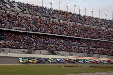 24 Ağustos 2024-Daytona, FL; Michael McDowell Daytona, FL, ABD 'de Coca Cola Zero Sugar 400' ün lideri.