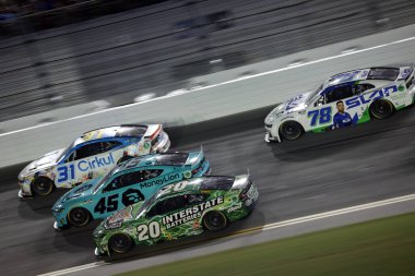 24 Ağustos 2024-Daytona, FL; Christopher Bell Daytona, FL, ABD 'de Coca Cola Zero Sugar 400 için yarışıyor.