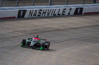 Cenevre 'den ROMAIN GROSJEAN (77) (SWE), İsviçre Büyük Makine Müzik Şehri Grand Prix uygulamaları Gainbridge tarafından Lübnan' daki Nashville Superspeedway, TN.