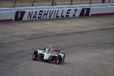 Payette 'den STING RAY ROBB (41) (ABD), Idaho, Gainbridge tarafından Lübnan' daki Nashville Superspeedway 'de sunulan Büyük Makine Müzik Şehri Grand Prix için pratik yapıyor..