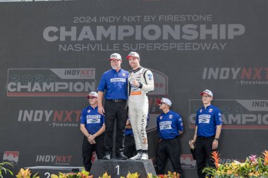 Odiham, İngiltere 'den Firestone serisi LOUIS FOSTER (26) tarafından hazırlanan INDY NXT, Gainbridge' in Lübnan 'daki Nashville Superspeedway' de sunduğu Big Machine Music City Grand Prix 'i kazandı..