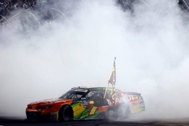 No: 09, 2024-Avondale, AZ; JUSTIN ALLGAIER (7) Avondale, AZ 'deki Phoenix Pisti' nde NASCAR Xfinity Şampiyonası 'nı kazandı..