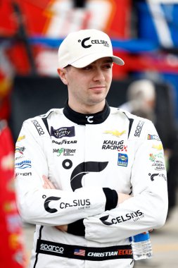 CHRISTIAN ECKES (16), Daytona Beach, FL 'de United Rentals 300 için antrenmana hazırlanıyor.