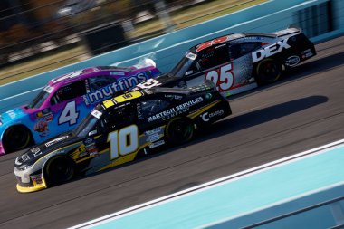 22 Mart 2025-Homestead, FL: DANIEL DYE (10) Homestead, FL 'de Hard Rock Bet 300 yarışı.