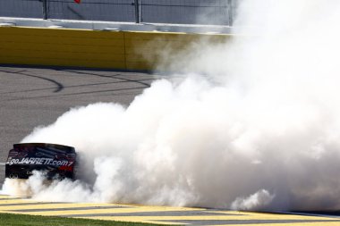 JUSTIN ALLGAIER (7) LiUNA 'yı kazanıyor! Las Vegas 'ta, NV.