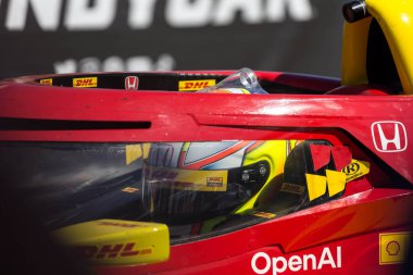 NTT INDYCAR SERİS sürücüsü, ALEX PALOU (10) (ESP), İspanya 'nın başkenti Barcelona' da Termal Kulüpte düzenlenen Termal Kulüp INDYCAR Grand Prix 'ini kazandı..