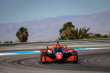 NTT INDYCAR SERIES sürücüsü, SANTINO FERRUCCI (14) (ABD) Woodbury, Connethe 'den, Termal Kulüp INDYCAR Grand Prix sırasında Termal Klüpte yarışır..