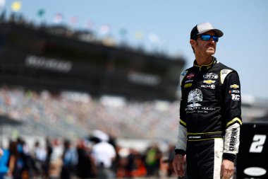 GRANT ENFINGER (9), Rockingham, NC 'deki Black' s Lastiği 200 'e katılmaya hazırlanıyor..