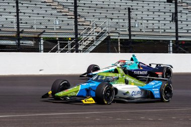 Brezilya 'nın Sao Paulo şehrinden HELIO CASTRONEVES (06), Indianapolis 500' ün yarış pisti IN 'deki 109..