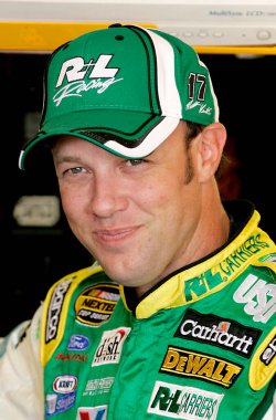 Matt Kenseth, Sharp Aquos 500 antrenmanı sırasında Fontana, CA 'daki California yarış pistinde..