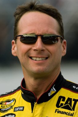 Dave Blaney New Hampshire Uluslararası Yarış Pisti 'nde NNCS Sylvania 300' ü çalıştırmak için bekliyor..