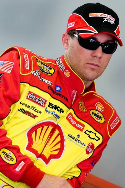 Kevin Harvick, Pepsico 'nun Daytona Beach, FL' de sunduğu NBS Winn Dixie 250 koşusu için Daytona Uluslararası Yarış Pisti 'nde antrenmana başlamak için bekliyor..