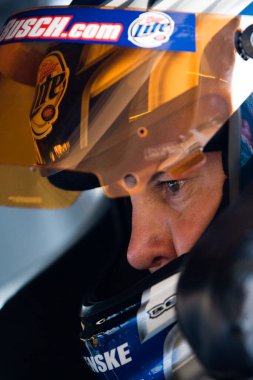 Avondale, AZ - 10 Kasım 2007: Avondale, Arizona 'daki Phoenix Uluslararası Yarış Pisti' nde NNCS Checker Auto Part 500 tatbikatı sırasında Kurt Busch