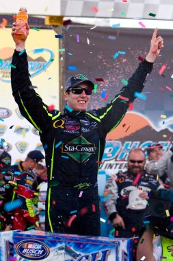 Avondale, AZ - 10 Kasım 2007: Kyle Busch, Avondale, Arizona 'daki Phoenix Uluslararası Yarış Pisti Phoenix Uluslararası Pisti' nde NBS Arizonasını kazandı..