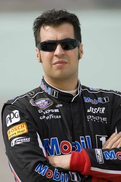 17 Kasım 2007 - Homestead, FL, ABD: Homestead-Miami Speedway 'de Homestead, FL' de NASCAR Busch Serisi Ford 300 koşusu elemeleri sırasında Sam Hornish Jr..