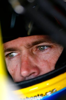 November 03, 2007 - Ft. Worth, TX, USA: Bobby Labonte gets ready to practice for the Dickies 500 at Texas Motor Speedway.