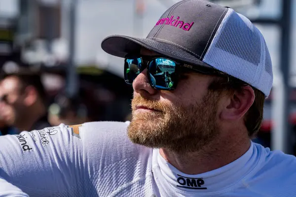 NTT INDYCAR SERIES sürücüsü, CONOR DALY (76) (ABD) (Noblesville, IN), Madison, IL 'deki World Wide Technology Raceway' de Bommarito Otomotiv Grubu 500 'e katılmaya hak kazandı..