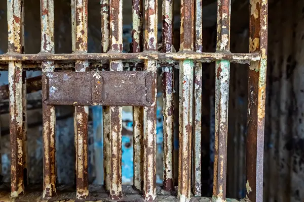 Mansfield, Ohio 'daki Ohio Eyalet Islahevi, 1886' dan 1910 'a kadar Shawshank Redemption' daki rolüyle ünlü tarihi bir hapishanedir..