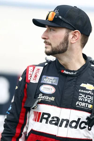 Anthony Alfredo (42), Dover, DE 'deki BetRivers 200' e katılmaya hazırlanıyor..