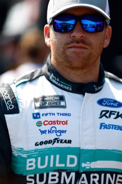 Prosper 'dan CHRIS BUESCHER (17), TX Sonoma, CA' da Toyota / Save Mart 350 için pratik yapmaya hazırlanıyor.