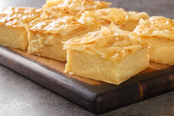 Delicious Greek Sweet Pastry Galaktoboureko Made Semolina Custard Filo Closeup — Fotografia de Stock