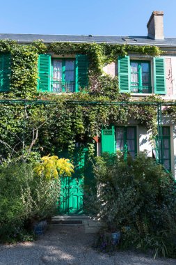 Monet 'in evi ve bahçeleri Kuzey Fransa, Giverny' de.