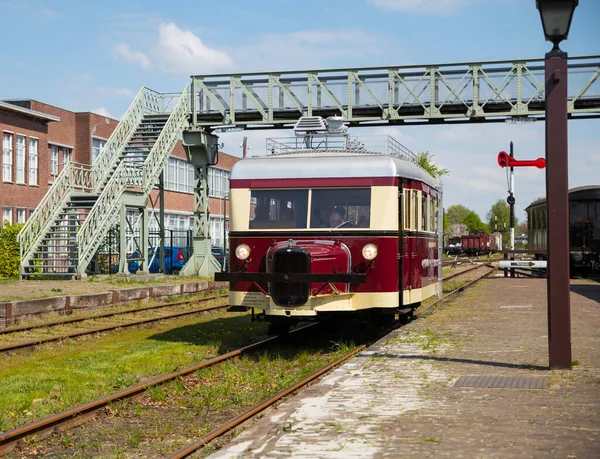Haaksbergenholland Απρίλιος 2022 Πολύ Παλιό Τρένο Που Εξακολουθεί Κινείται Μεταξύ — Φωτογραφία Αρχείου