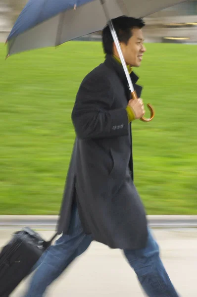 Man Walking Outdoors Umbrella — Stock Photo, Image