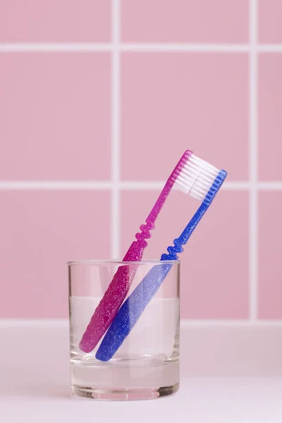 Two Toothbrushes Glass Washroom — Stock Photo, Image