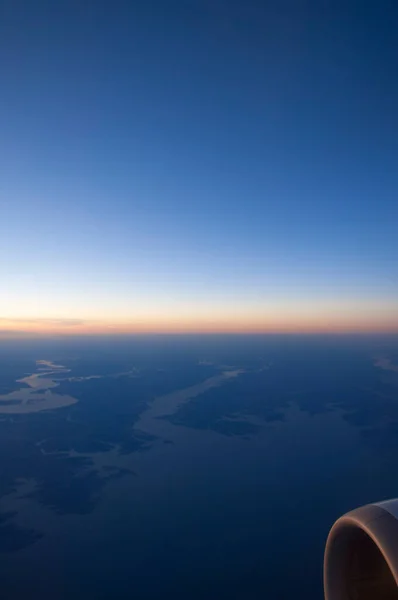 蓝天视图来自飞机 — 图库照片