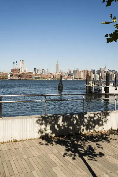 Вид Манхэттен Вильямсбурга Бруклин Нью Йорк Нью Йорк Сша — стоковое фото