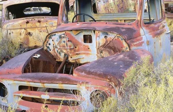 Streszczenie Rusting Automobiles — Zdjęcie stockowe