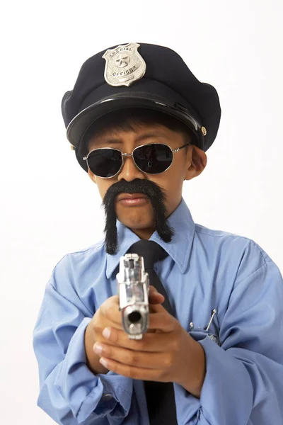 警察官に扮した少年 — ストック写真