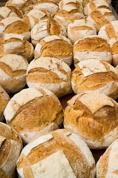 Close Fresh Baked Bread Display — Stock Photo, Image