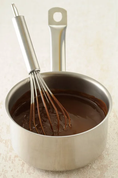 Cioccolato Fuso Con Whisk — Foto Stock