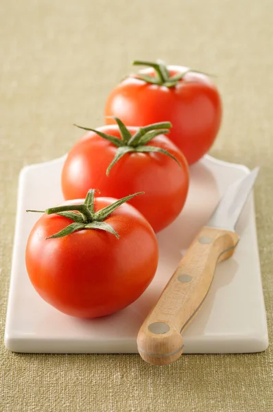 Tomatoes Cutting Board — Stock Photo, Image