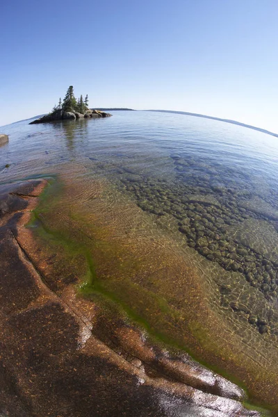 Wyspa Skalista Linia Brzegowa Park Prowincji Rainbow Falls Jezioro Superior — Zdjęcie stockowe