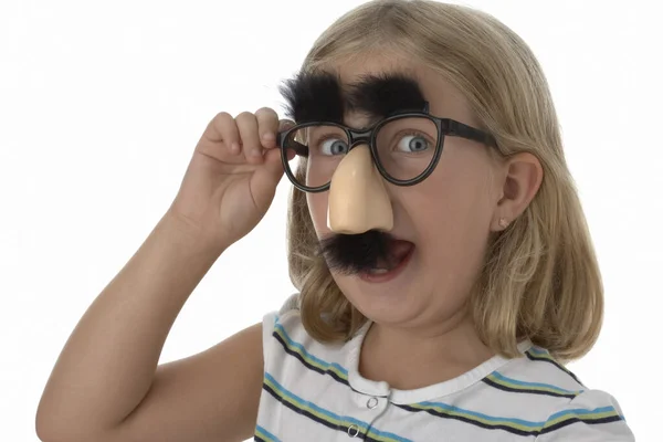 Mädchen Tragen Groucho Brille — Stockfoto