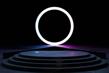 Gecenin neon ışıkları.