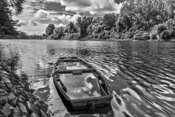 Sunken Flat Boat River Tisza Martely — Stock Photo, Image