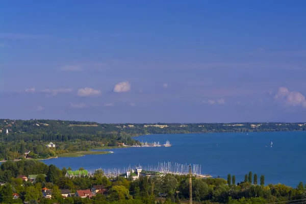 Вид Озеро Балатон Пагорба Соус Балатонкені Угорщина — стокове фото